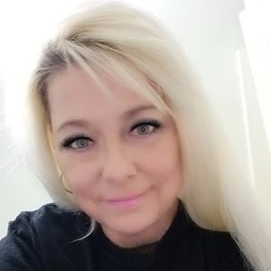 Meet your Posher, Karin